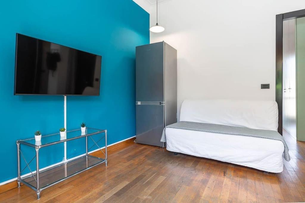 Apartment Duomo 15 Min -casa Silenziosa Con Terrazzo Mailand